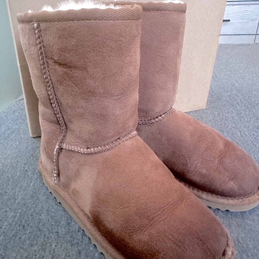 UGG Toddler Boots in  Chestnut size 13